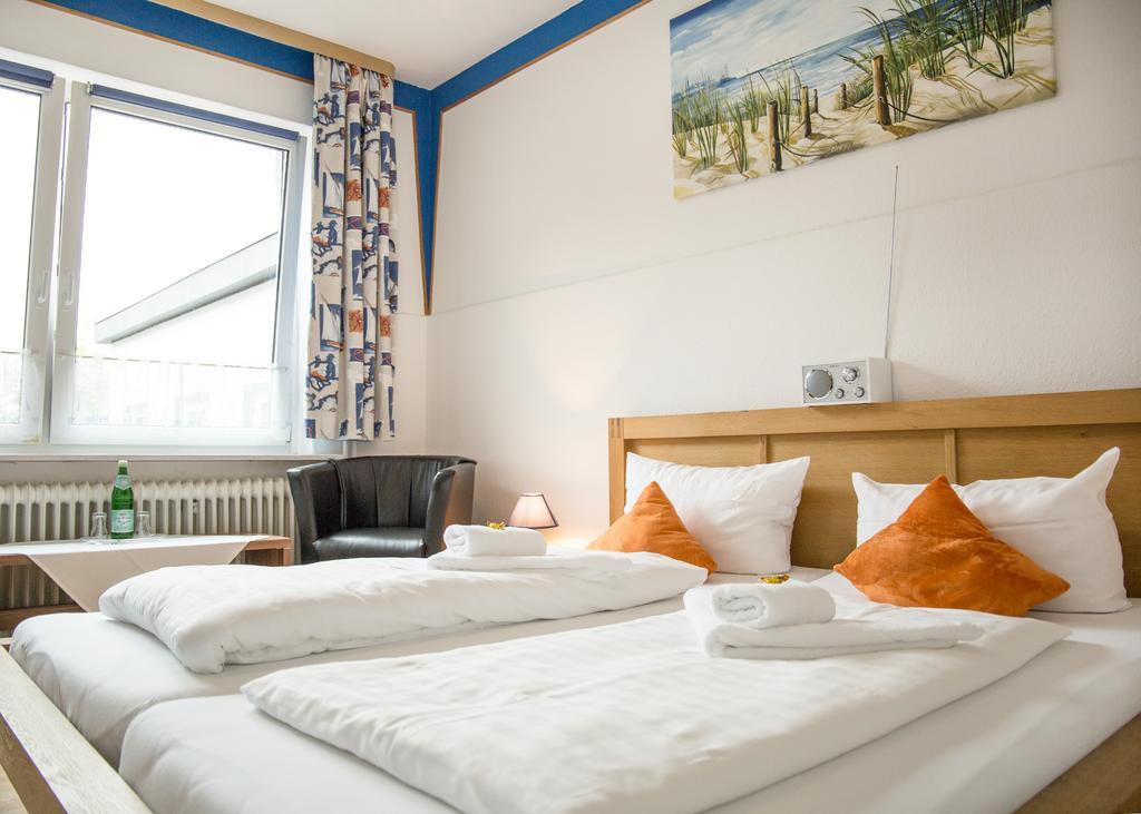 Hotel Tum Stueuermann Büsum Eksteriør bilde